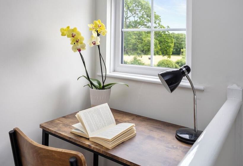 פנסיון Deer View