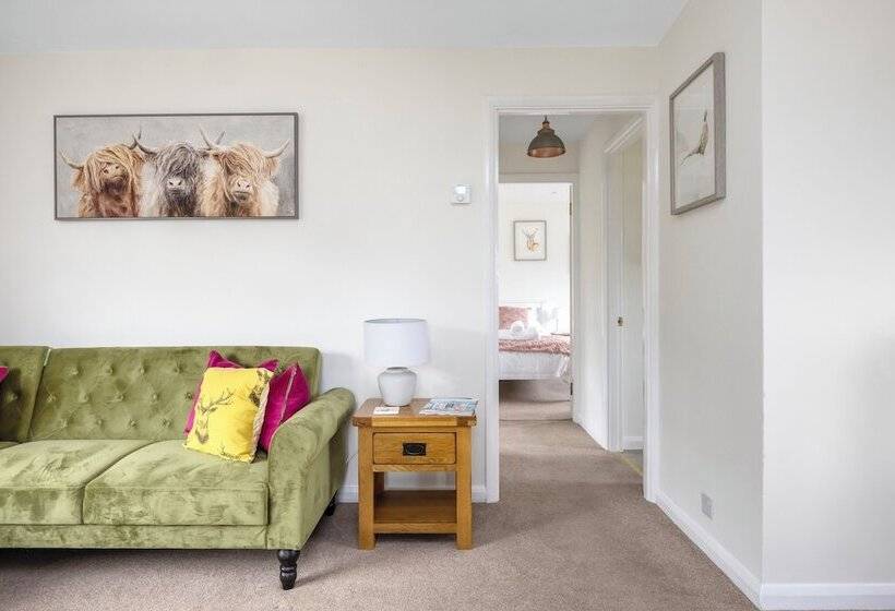 פנסיון Deer View