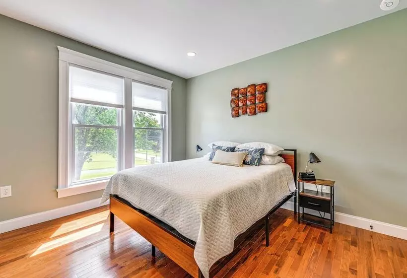 Pet Friendly Lancaster Home 13 Mi To Dtwn Buffalo