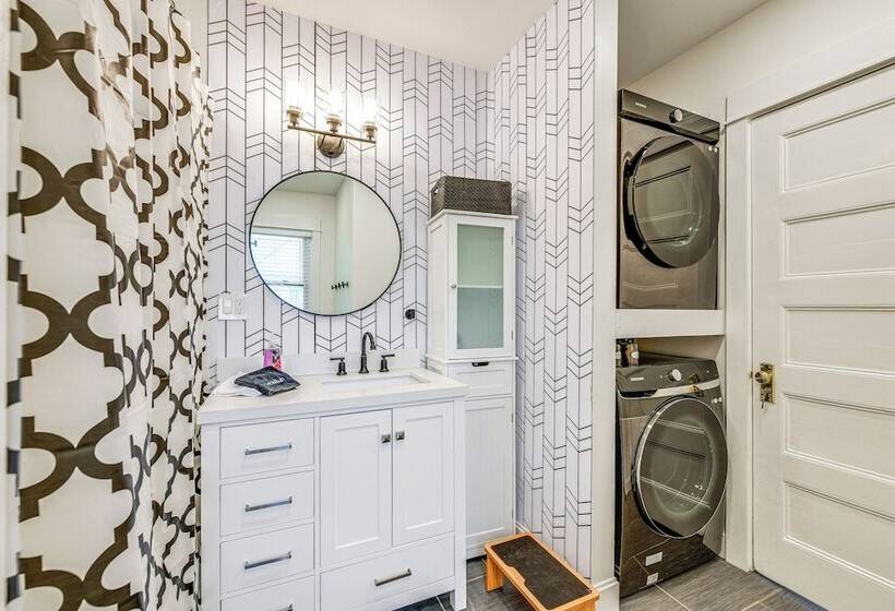 Pet Friendly Lancaster Home 13 Mi To Dtwn Buffalo