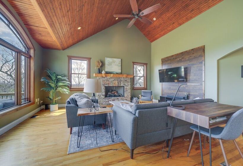 Pisgah Forest Home W/ Large Deck & Mountain Views!