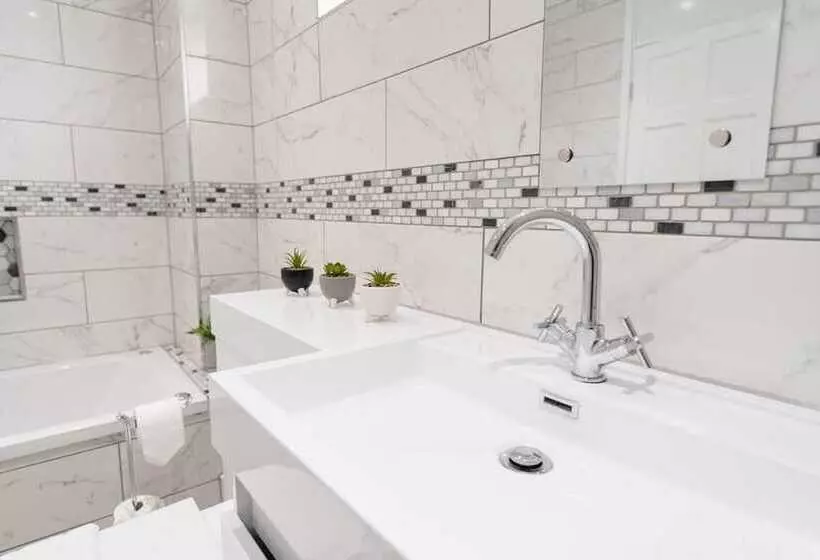 レジデンス Convenient Wirral Retreat