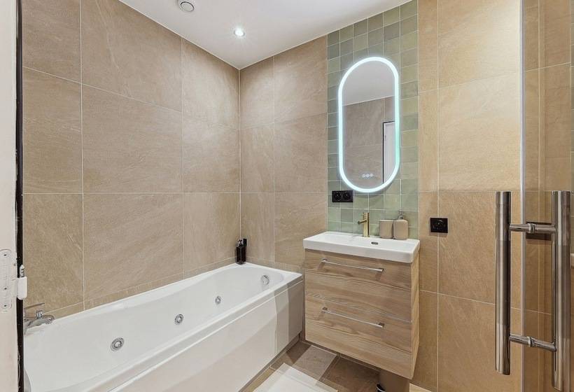 Rivages Du Vieux Port