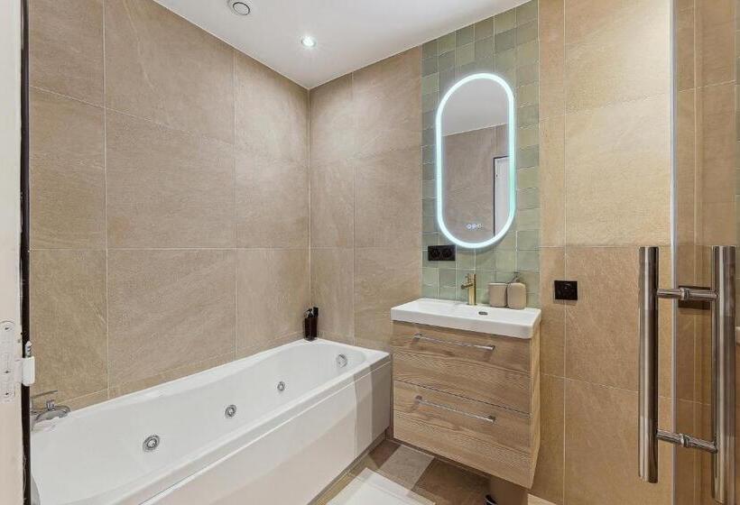 Rivages Du Vieux Port