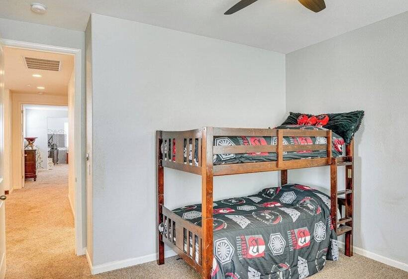 Rio Bravo Country Club Home In Bakersfield W/ Pool