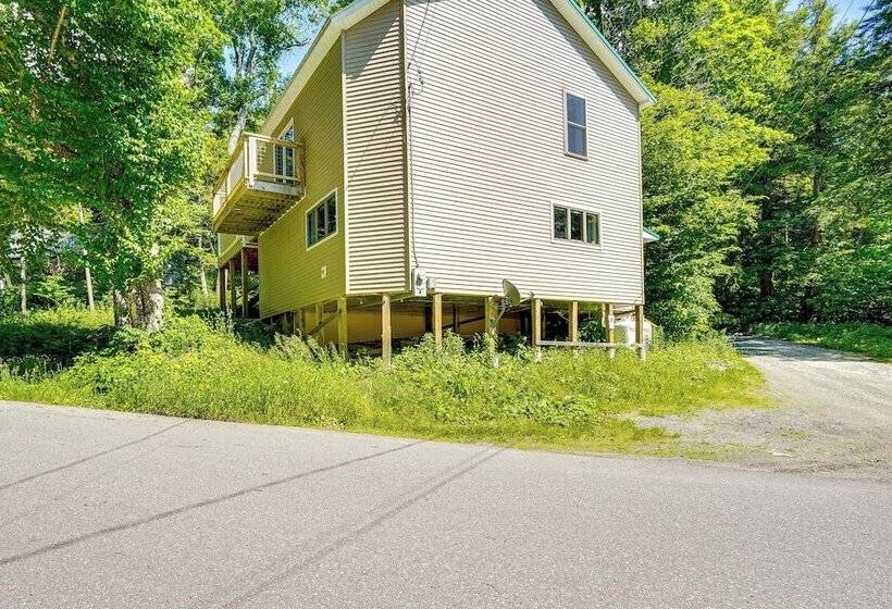 Wilmington Retreat Near Trails, Skiing & Festivals