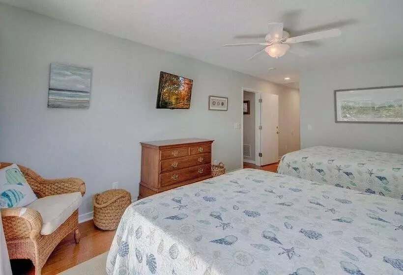 36 Lagoon Villa By Avantstay Fishing Dock, Views