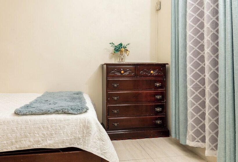 Adorable 1bed Cottage Walk To The Beach