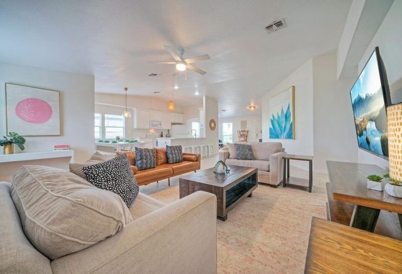 Near The Beach W/ Pool, Boat Parking Golf Cart Zone Agave House By Avantstay