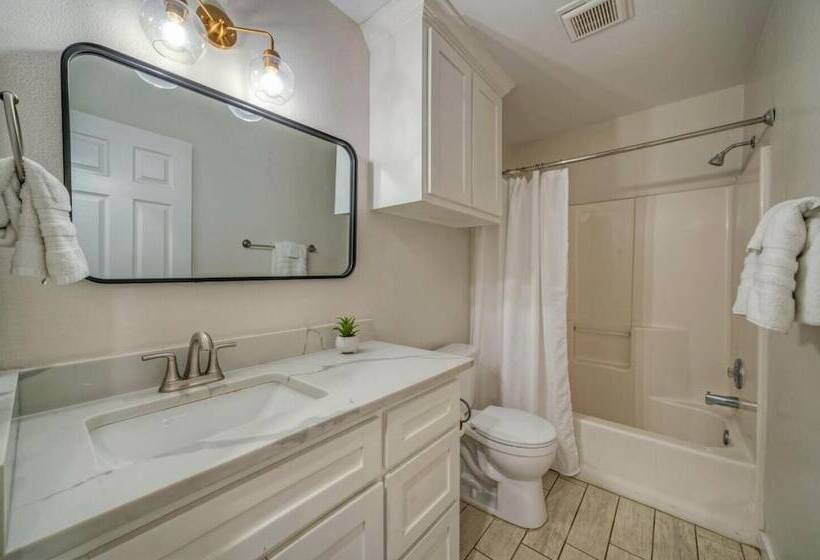 Near The Beach W/ Pool, Boat Parking Golf Cart Zone Agave House By Avantstay