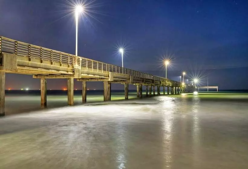 Near The Beach W/ Pool, Boat Parking Golf Cart Zone Agave House By Avantstay