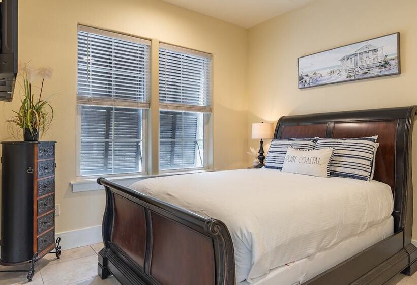 Amalfi Breeze By Avantstay Walk To The Beach, Luxe Design