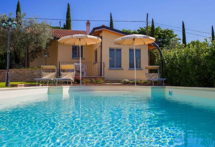 Belvilla By Oyo Limonaia