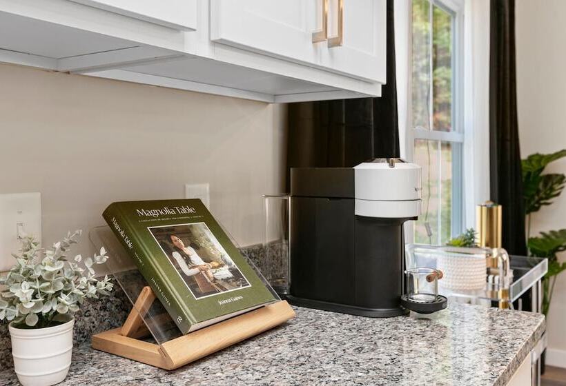 Bradford By Avantstay 10 Minutes To Downtown