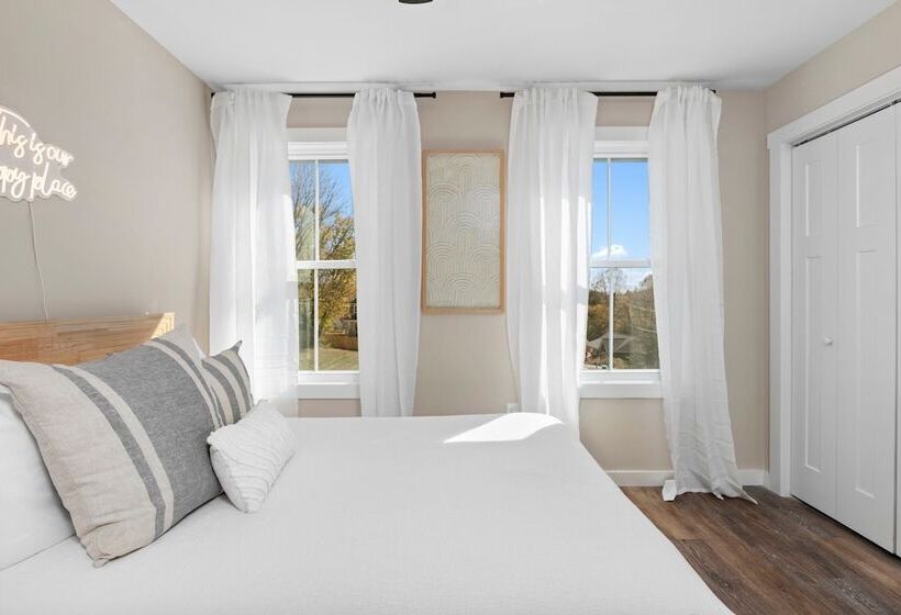 Bradford By Avantstay 10 Minutes To Downtown