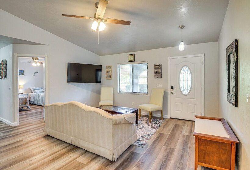 Bright Paradise Of Palm Coast W/ Patio