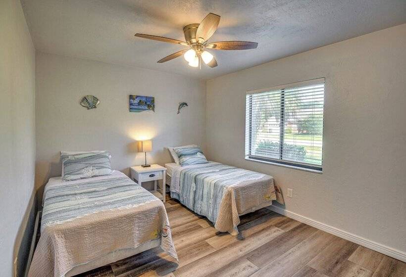 Bright Paradise Of Palm Coast W/ Patio