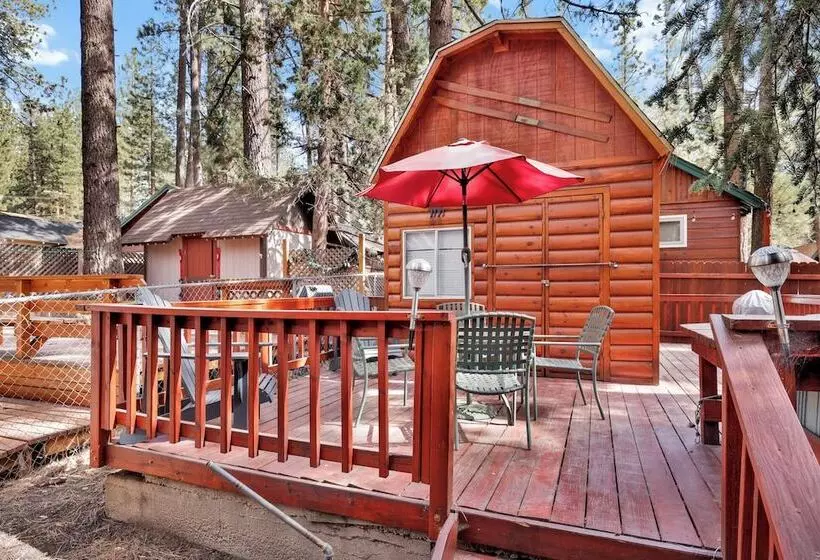 Cottage In The Pines #1667