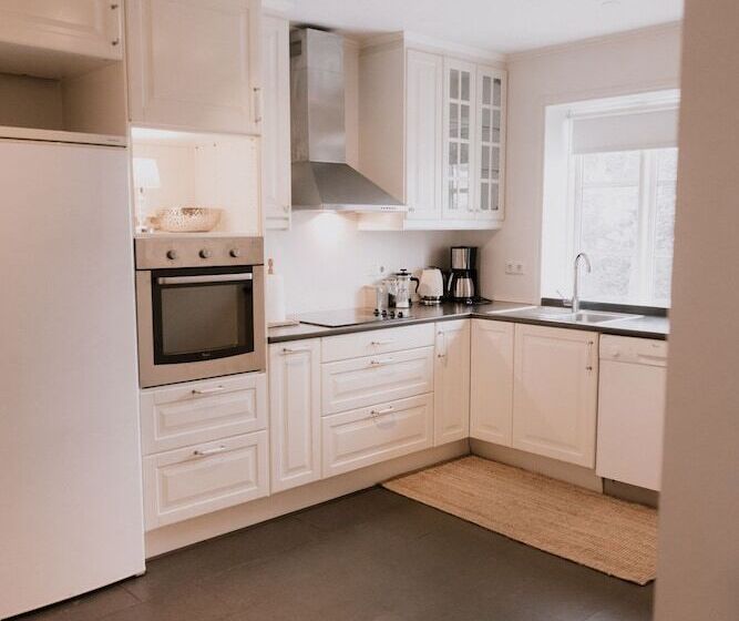 Gamli Skólinn Húsavík