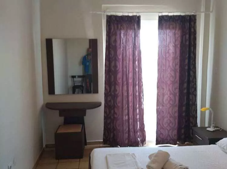 Haus Jorgos By Booking Kottas