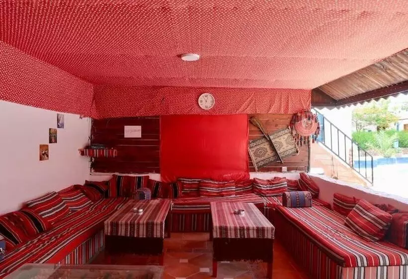 هتل Bedouins Inn Village