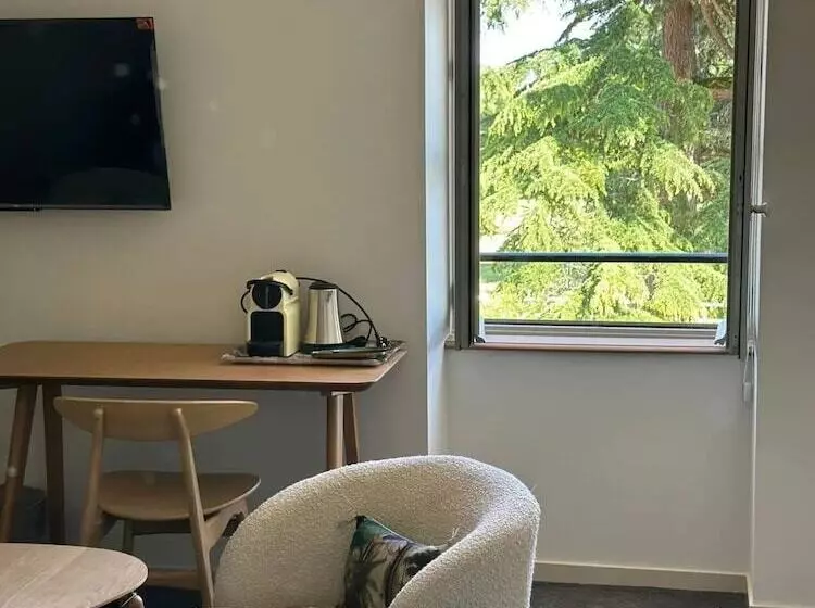 Hotelli Domaine De L Ecorcerie