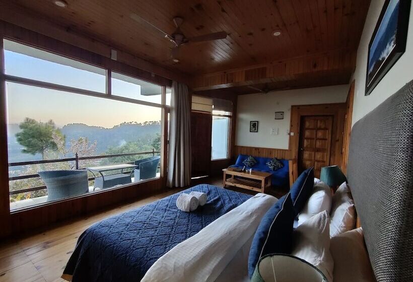 Отель Mohans Binsar Retreat