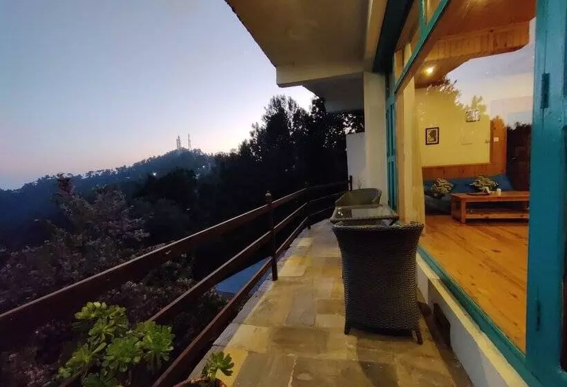 ホテル Mohans Binsar Retreat