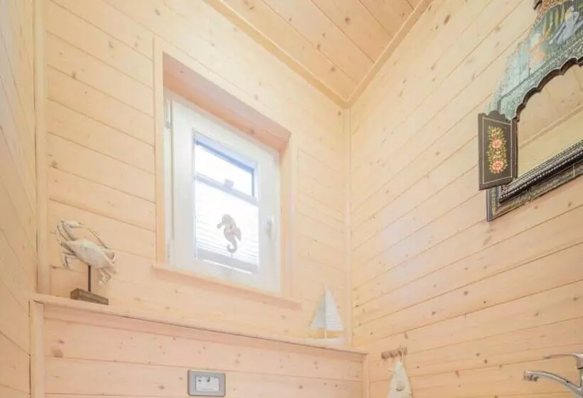 Hotelli The Goose Modern Retreat