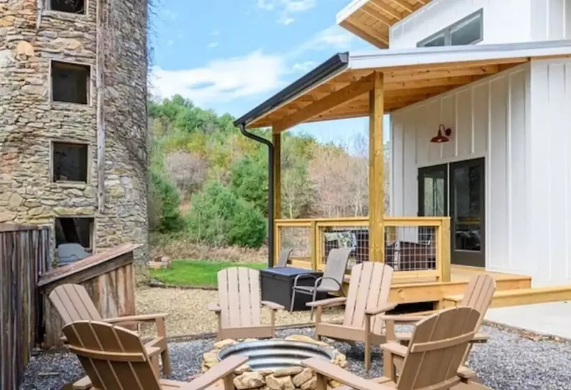 Idyllic Mountain By Avantstay Outdoor Living
