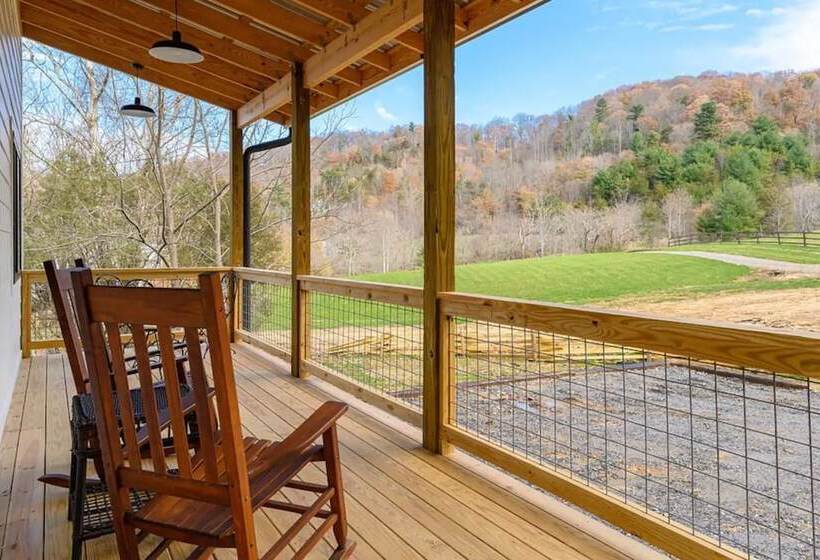 Idyllic Mountain By Avantstay Outdoor Living