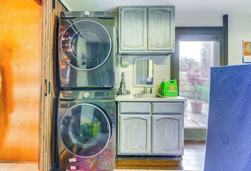 Moss Beach Oceanfront Retreat ~ 20 Mi To San Fran!