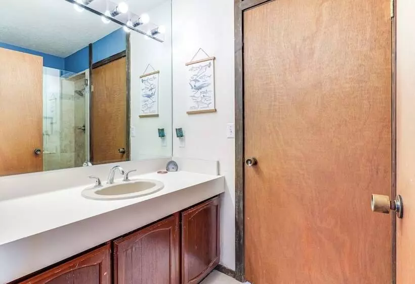 Moss Beach Oceanfront Retreat ~ 20 Mi To San Fran!