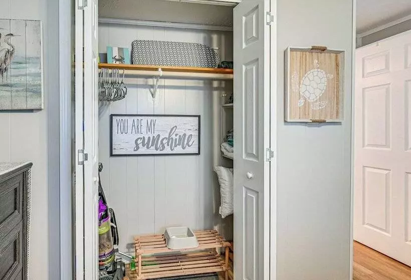 Myrtle Beach  Coastal Cabana  W/ Resort Amenities!