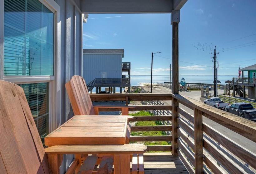 Waterfront Shared Pool W/ Bay Views, Boat Dock Oscar S Lodge By Avantstay