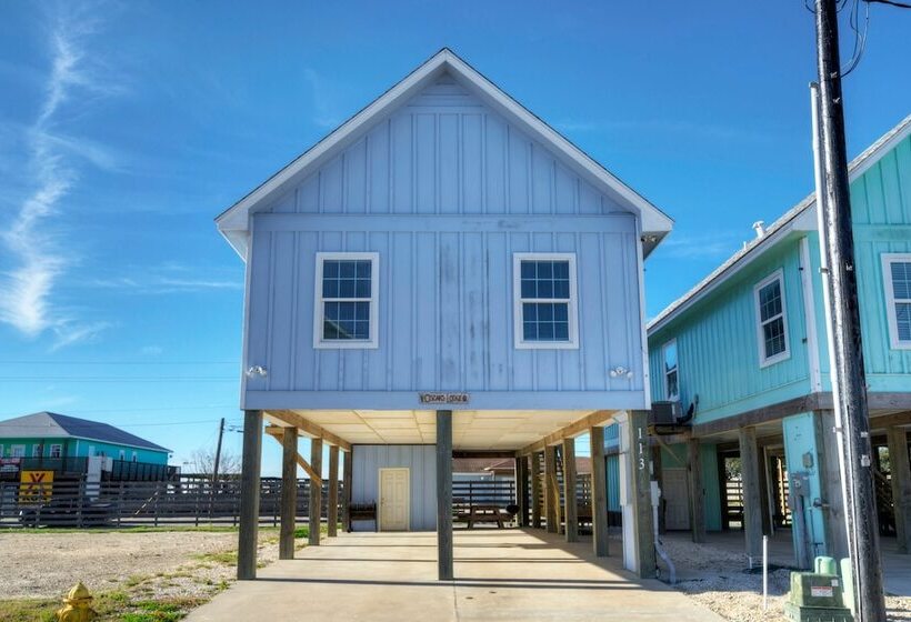 Waterfront Shared Pool W/ Bay Views, Boat Dock Oscar S Lodge By Avantstay