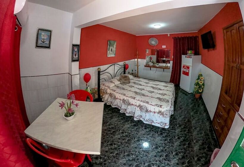 پانسیون Hostal Raul Y Olga