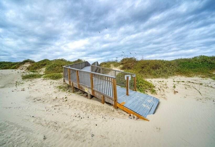 Salt & Sun By Avantstay Beach Access + Pool