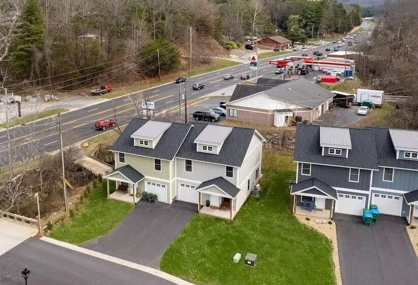 Silver Maple By Avantstay Modern & Stylish Haven