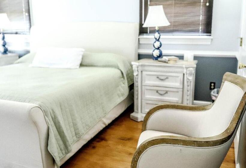 مبيت وإفطار Early Inn At The Grove