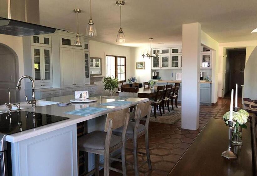 تختخواب و صبحانه Kate Stanton Inn