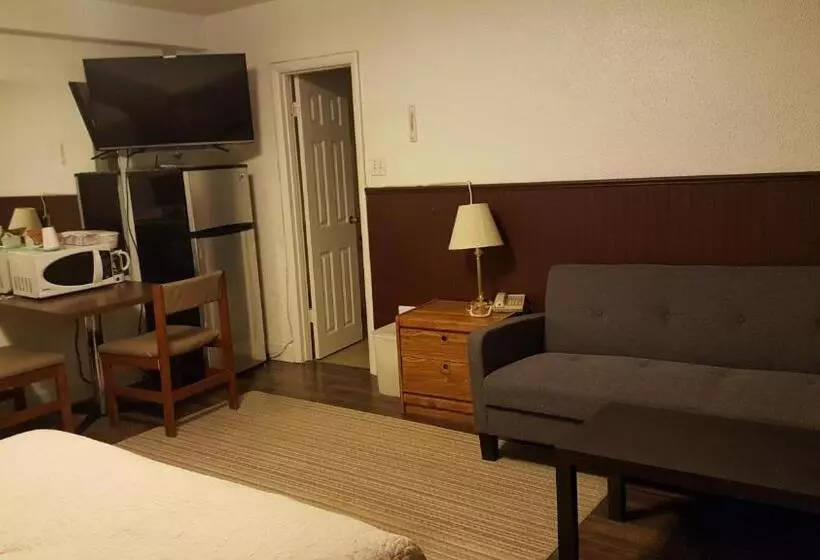 Centennial Motel