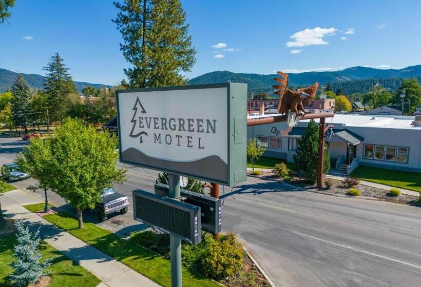 Evergreen Motel