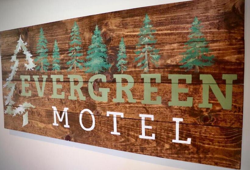 Evergreen Motel