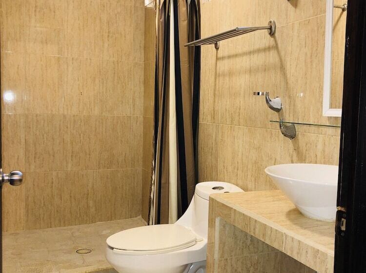 هتل Camino Surreal Xilitla