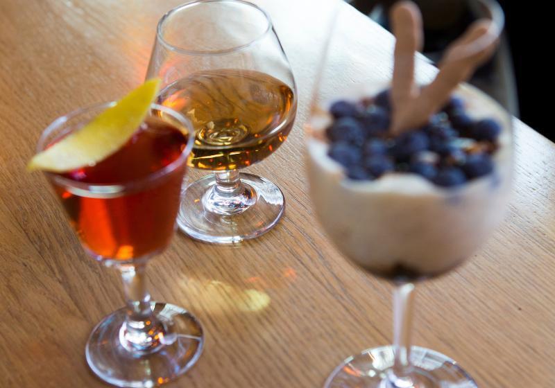 Otel Mcmenamins Crystal