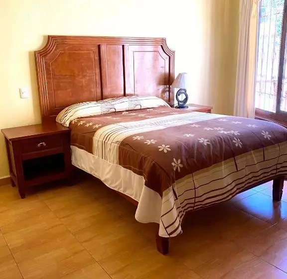 Hotelli Posada Castillo