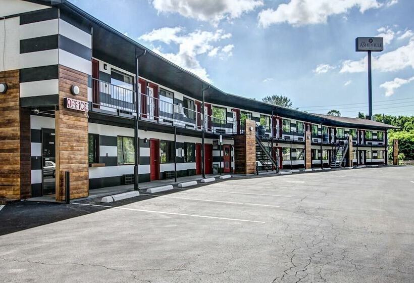 Hotel The Asheville Inn