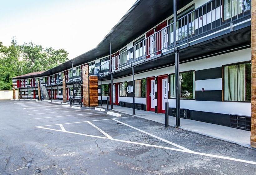 Hotel The Asheville Inn