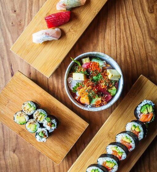 Отель The Grand